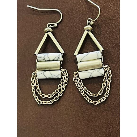 White Howlite Earrings Jewelry Triangle Chains Dangle Brass Color 3 Bars Art Dec - Picture 7 of 9